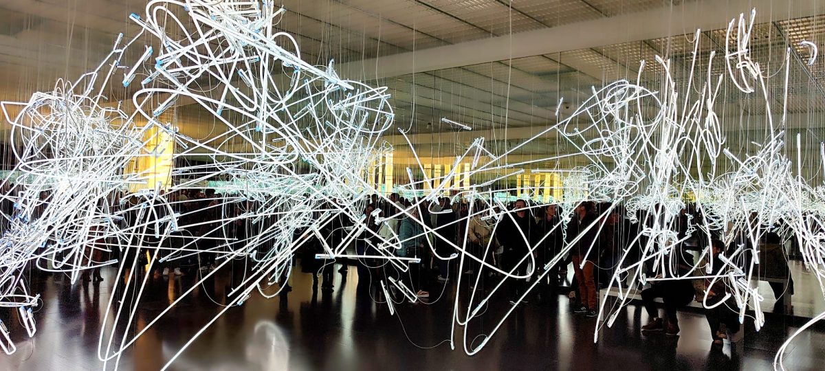 Visite en avant-première de l’exposition « Cerith Wyn Evans. Lueurs empruntées à Metz »   Jeudi 31 octobre 2024